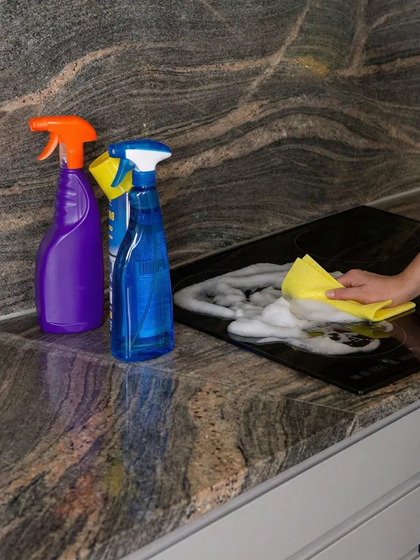 moreroom cleaning maintenance stove top